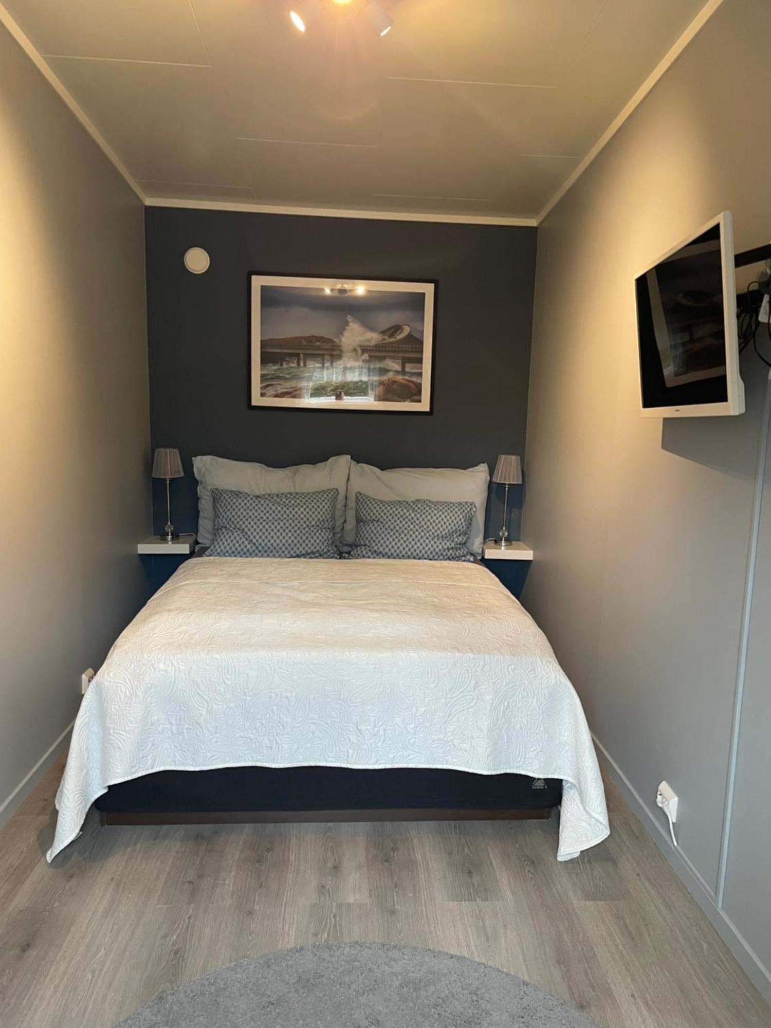 Small Cozy Apartment Тромсьо Екстериор снимка